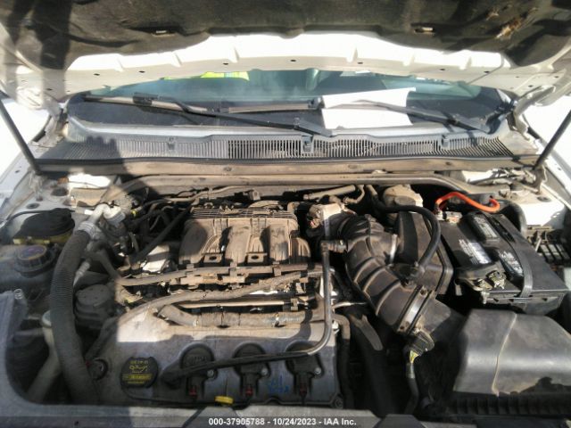 Photo 9 VIN: 1FAHP2FW2BG102454 - FORD TAURUS 