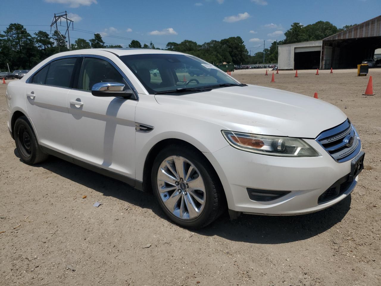 Photo 3 VIN: 1FAHP2FW6AG115044 - FORD TAURUS 