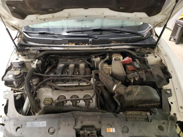 Photo 6 VIN: 1FAHP2FW7BG126877 - FORD TAURUS LIM 