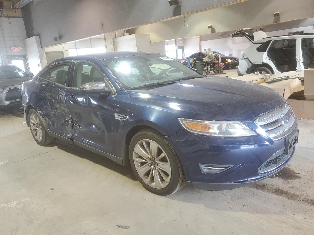 Photo 3 VIN: 1FAHP2FW7CG144488 - FORD TAURUS 