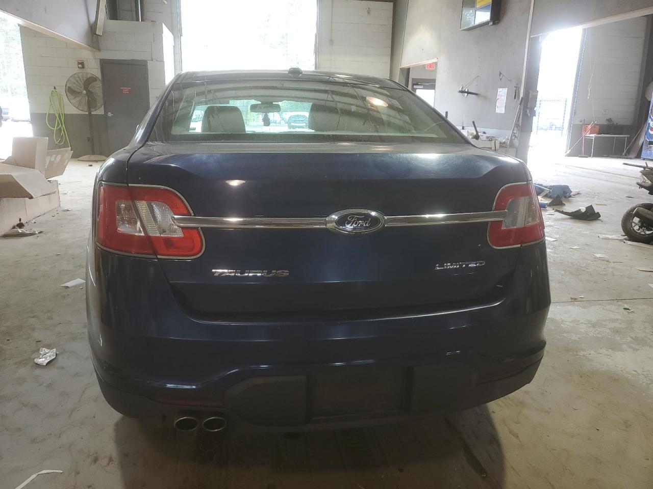 Photo 5 VIN: 1FAHP2FW7CG144488 - FORD TAURUS 