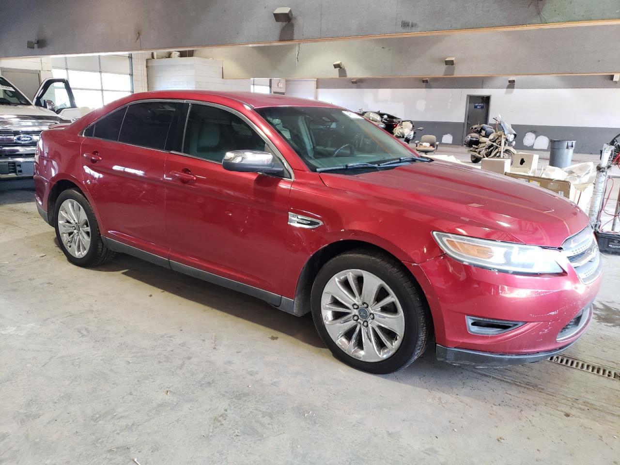 Photo 3 VIN: 1FAHP2FW8AG122464 - FORD TAURUS 