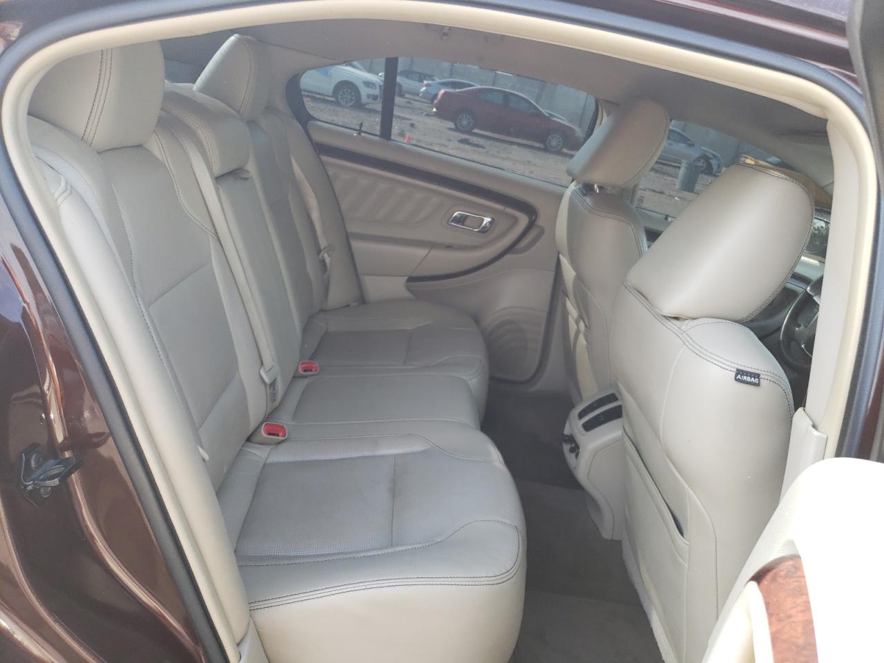 Photo 21 VIN: 1FAHP2FW8AG130547 - FORD TAURUS 
