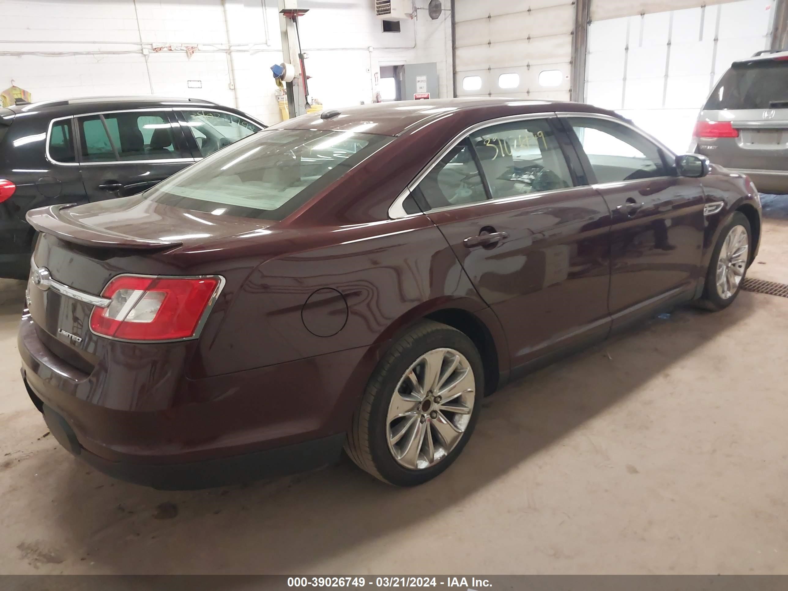 Photo 3 VIN: 1FAHP2FW8BG167678 - FORD TAURUS 