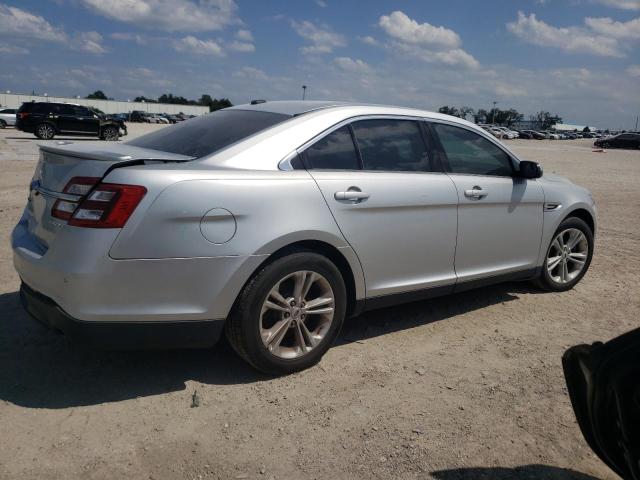 Photo 2 VIN: 1FAHP2H81HG100069 - FORD TAURUS SEL 