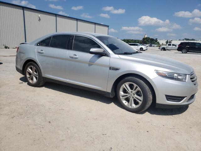 Photo 3 VIN: 1FAHP2H81HG100069 - FORD TAURUS SEL 