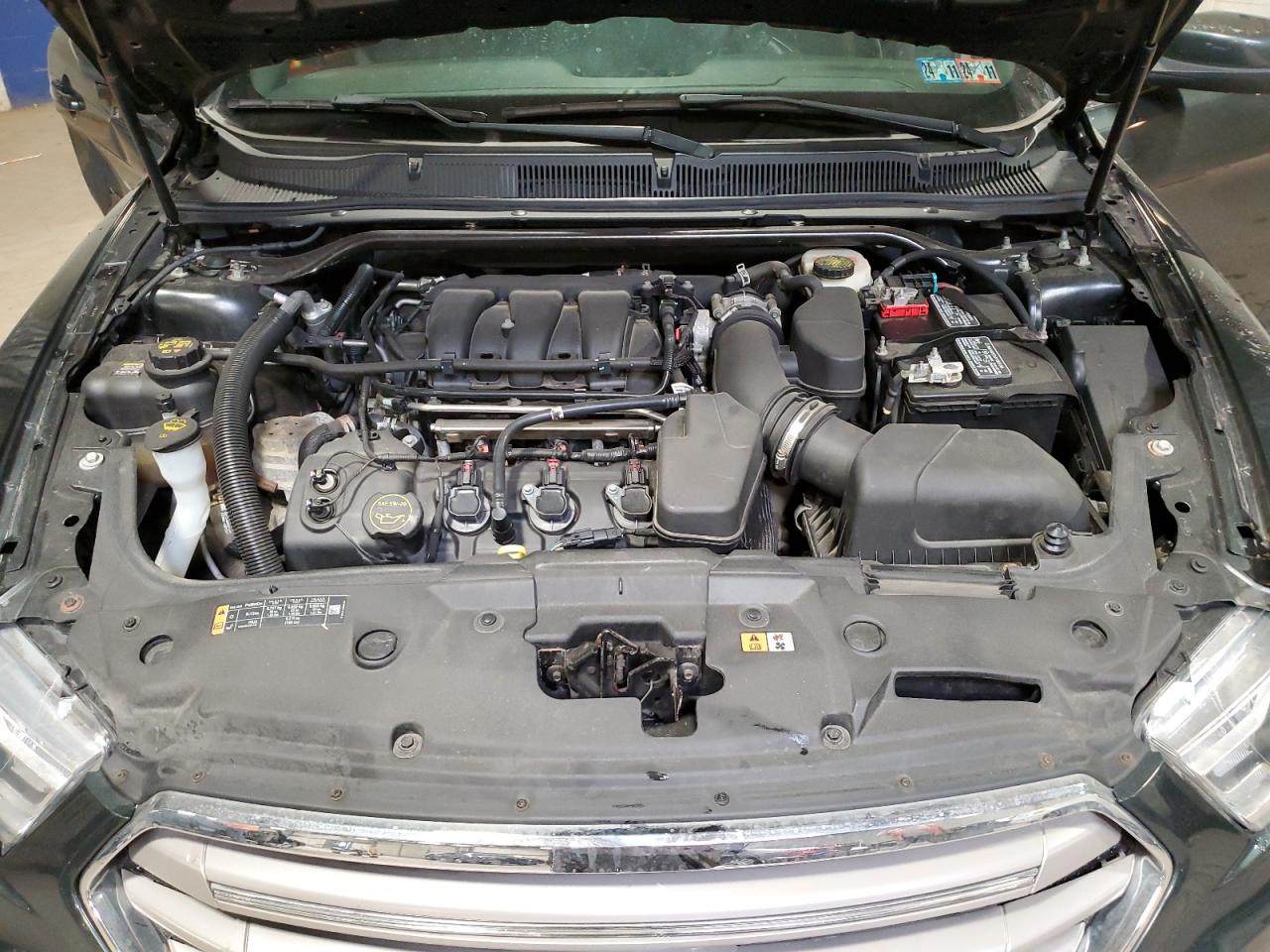 Photo 10 VIN: 1FAHP2H84GG120024 - FORD TAURUS 