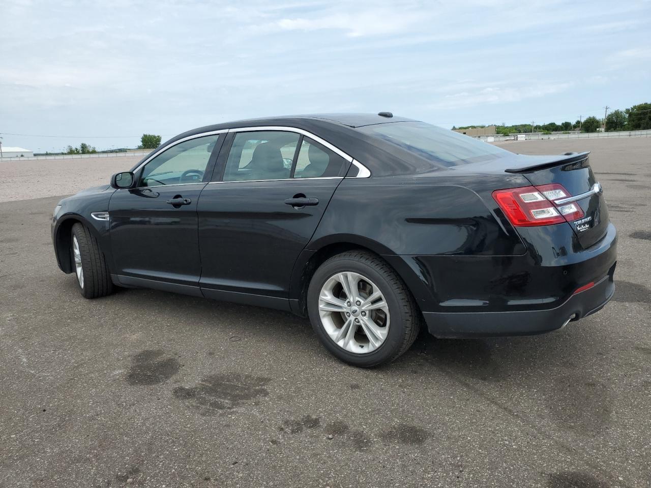 Photo 1 VIN: 1FAHP2H85GG157809 - FORD TAURUS 