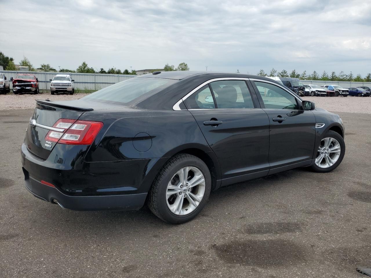 Photo 2 VIN: 1FAHP2H85GG157809 - FORD TAURUS 