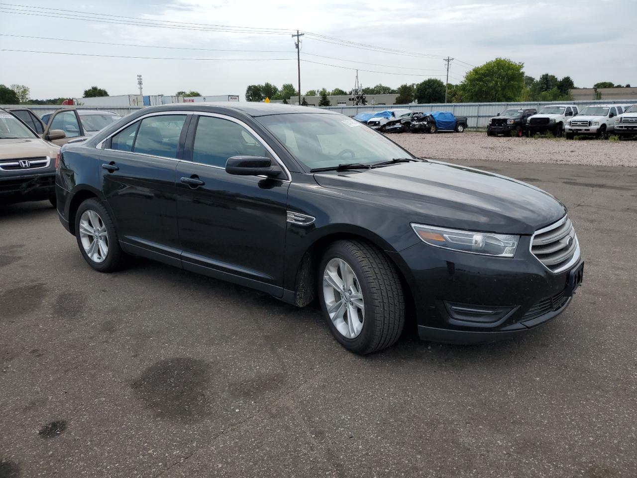 Photo 3 VIN: 1FAHP2H85GG157809 - FORD TAURUS 