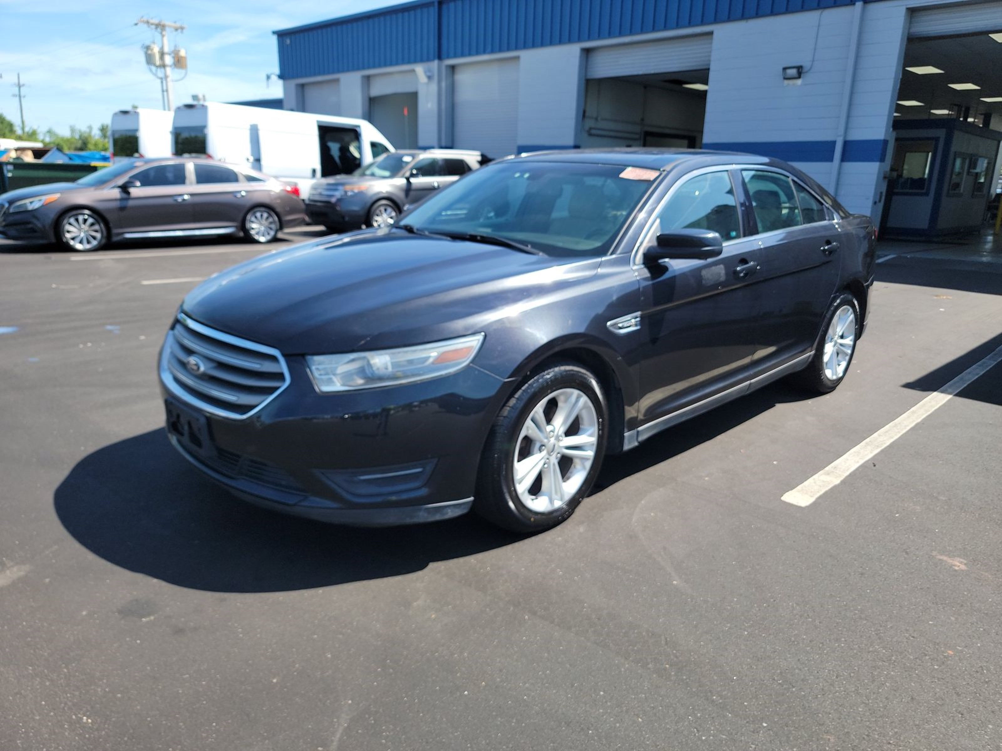 Photo 14 VIN: 1FAHP2H88EG129970 - FORD TAURUS 