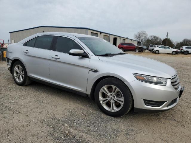 Photo 3 VIN: 1FAHP2H88FG160119 - FORD TAURUS SEL 