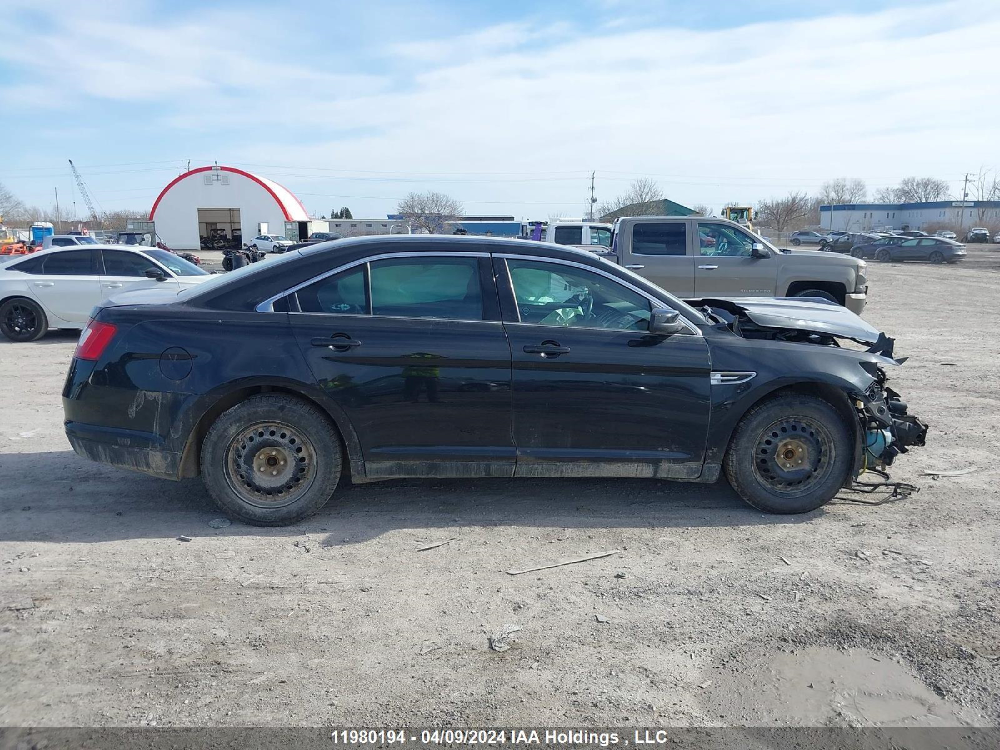 Photo 12 VIN: 1FAHP2HW0BG114941 - FORD TAURUS 