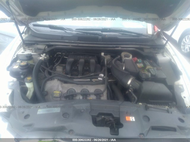 Photo 9 VIN: 1FAHP2HW7AG155887 - FORD TAURUS 