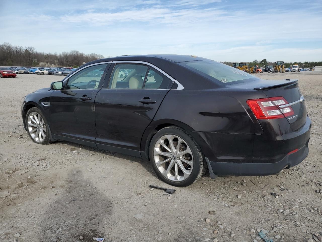 Photo 1 VIN: 1FAHP2J81EG123213 - FORD TAURUS 