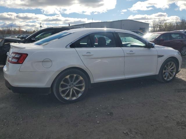 Photo 2 VIN: 1FAHP2J86HG121865 - FORD TAURUS LIM 