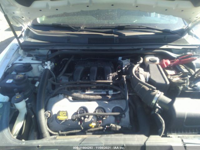 Photo 9 VIN: 1FAHP2JW2BG135879 - FORD TAURUS 