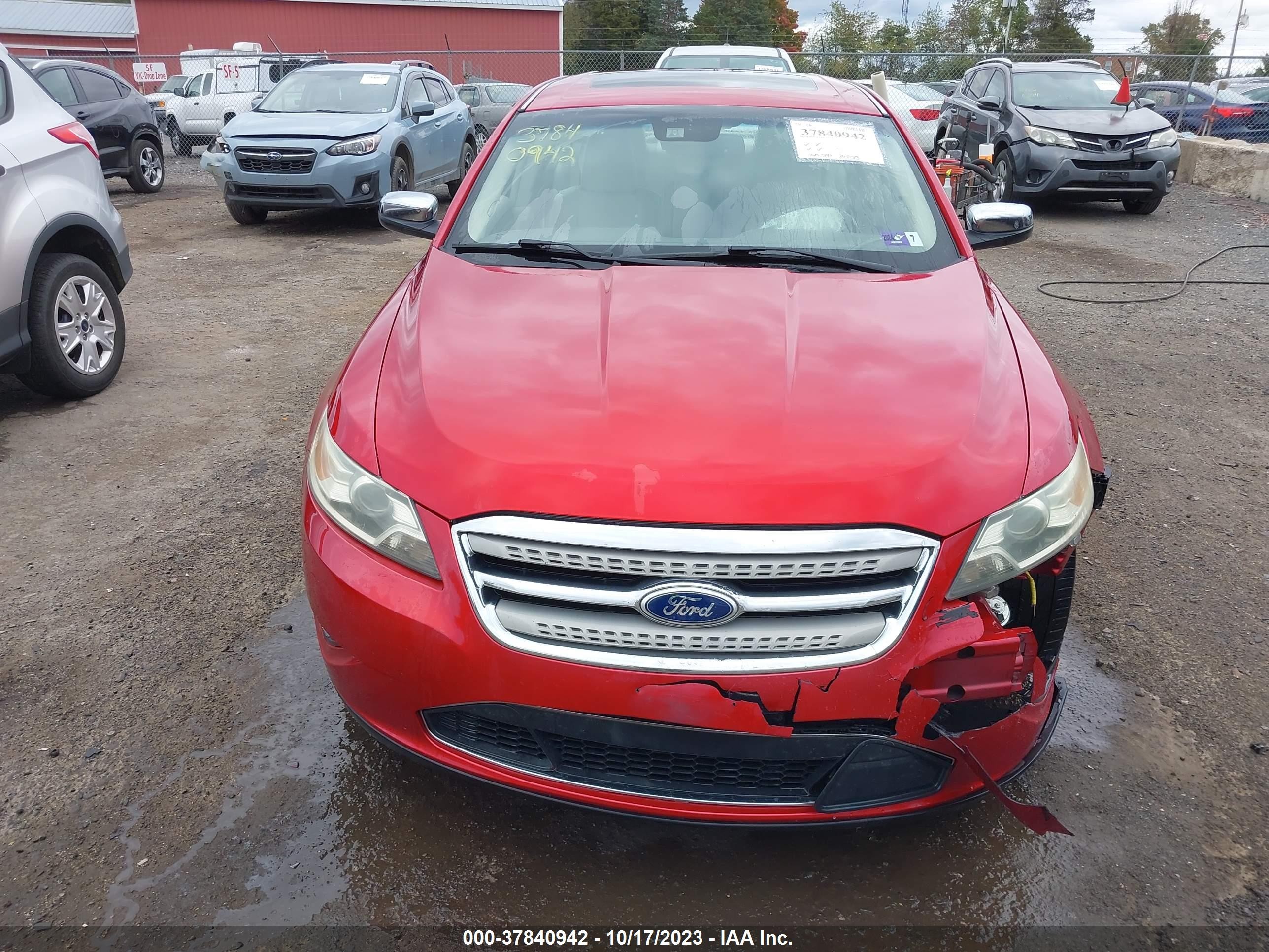 Photo 11 VIN: 1FAHP2JW5AG164534 - FORD TAURUS 