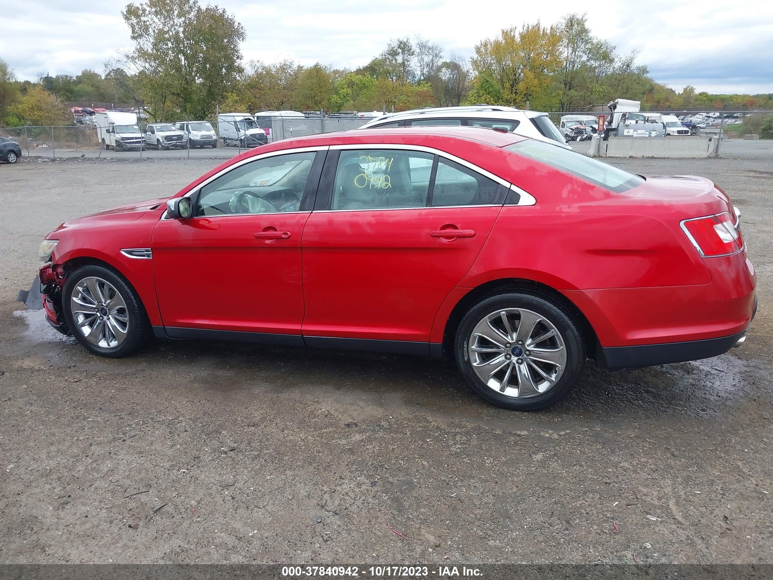 Photo 13 VIN: 1FAHP2JW5AG164534 - FORD TAURUS 