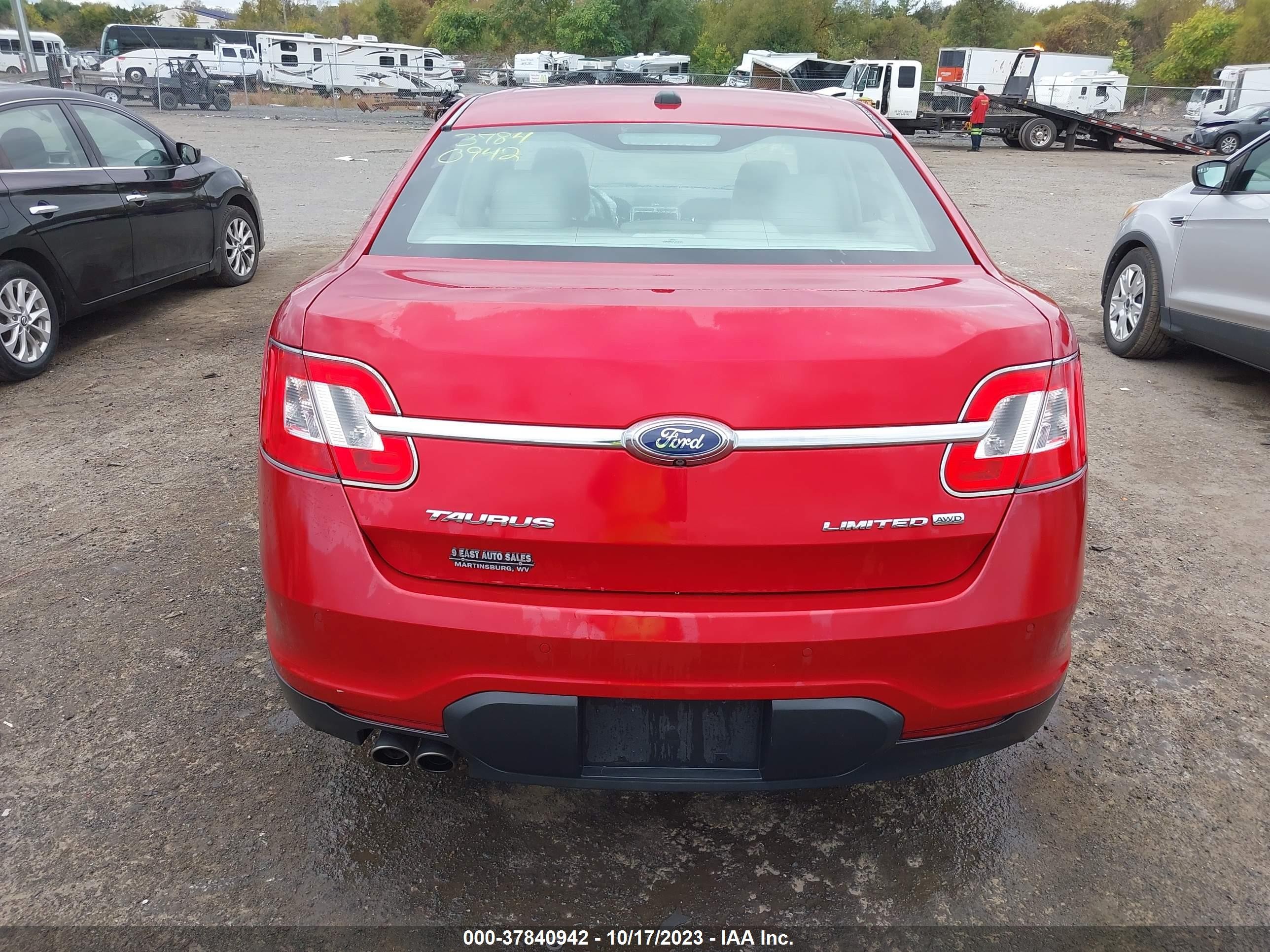 Photo 15 VIN: 1FAHP2JW5AG164534 - FORD TAURUS 