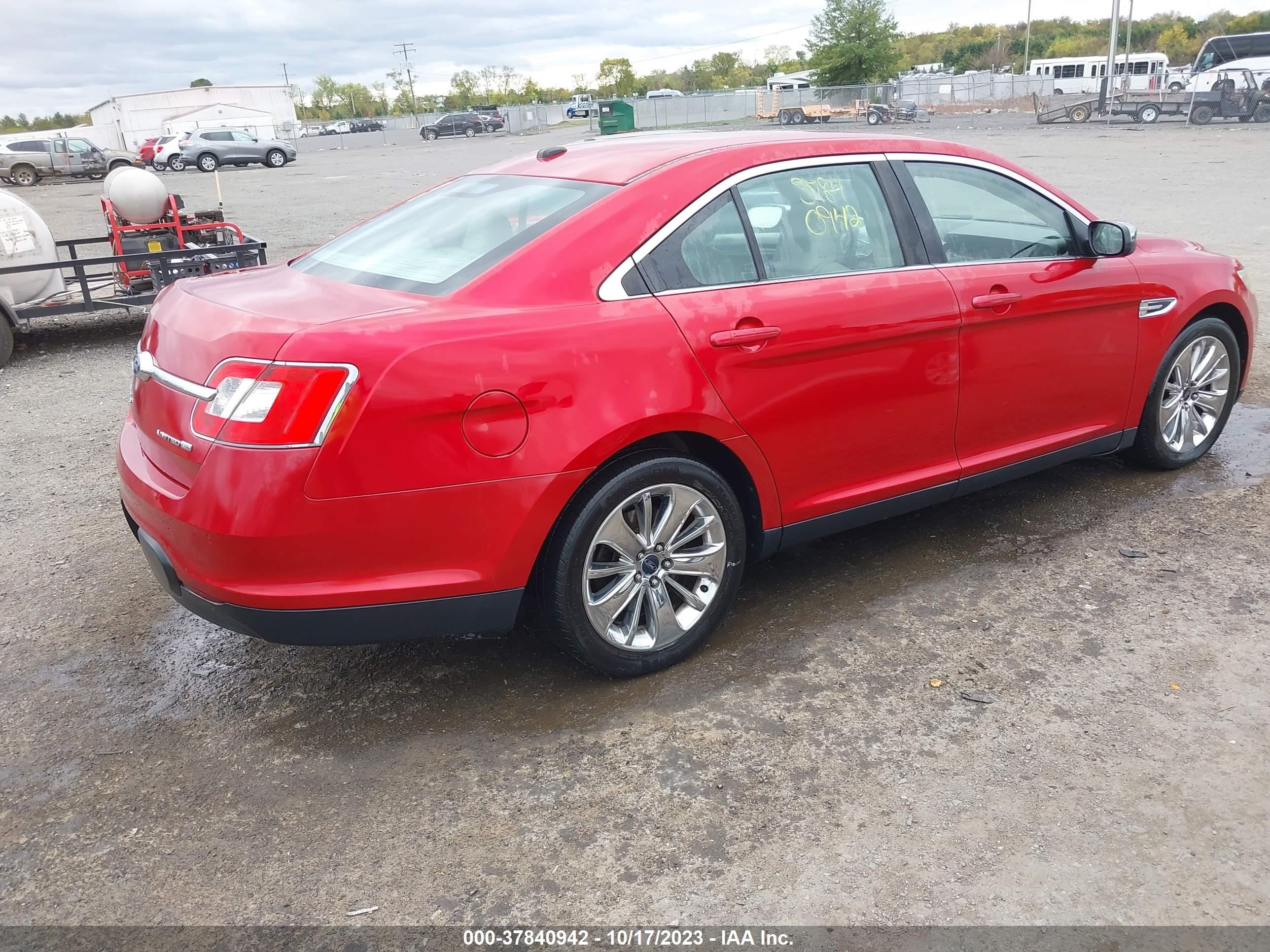 Photo 3 VIN: 1FAHP2JW5AG164534 - FORD TAURUS 