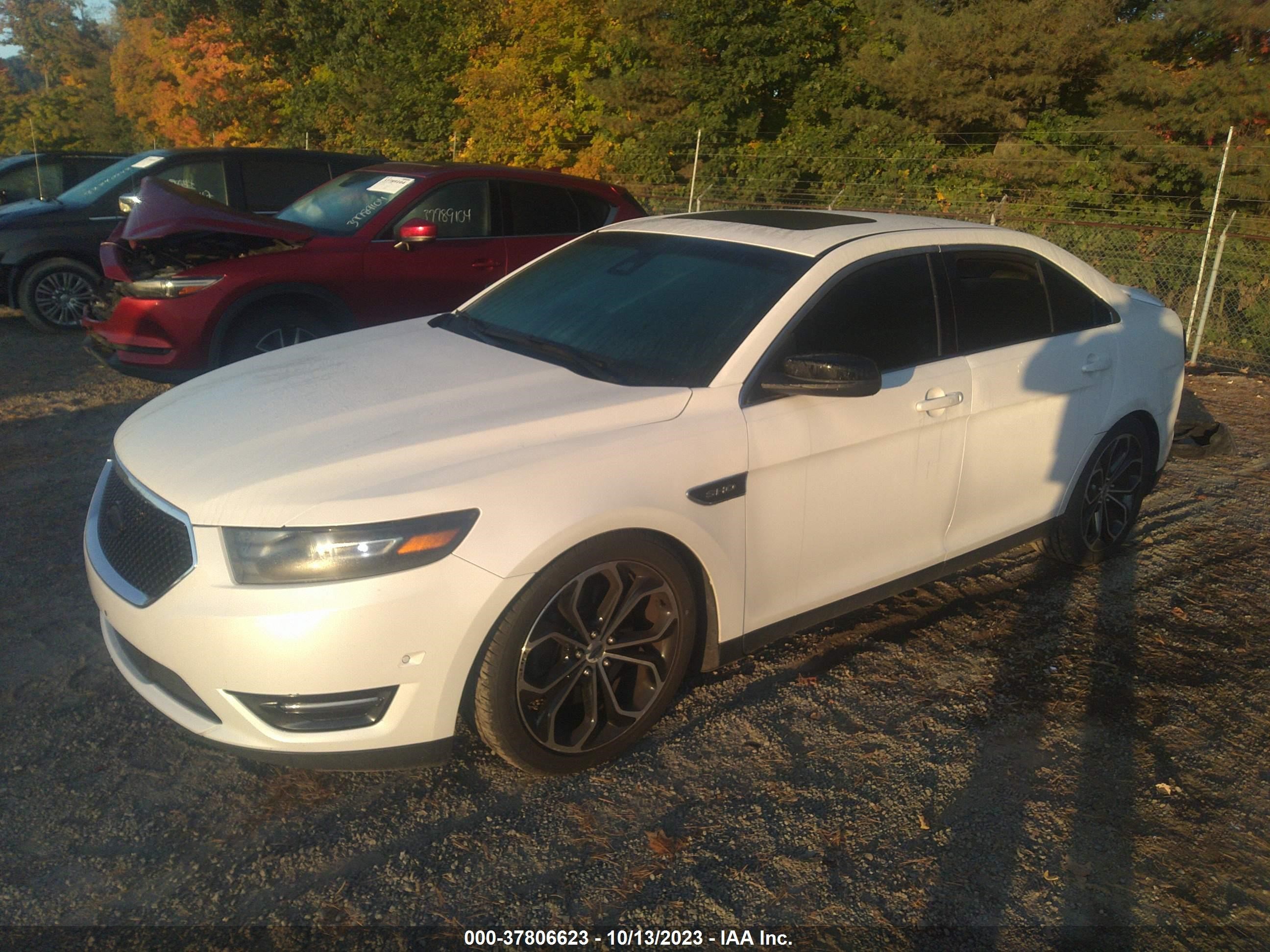 Photo 1 VIN: 1FAHP2KT2DG209471 - FORD TAURUS 