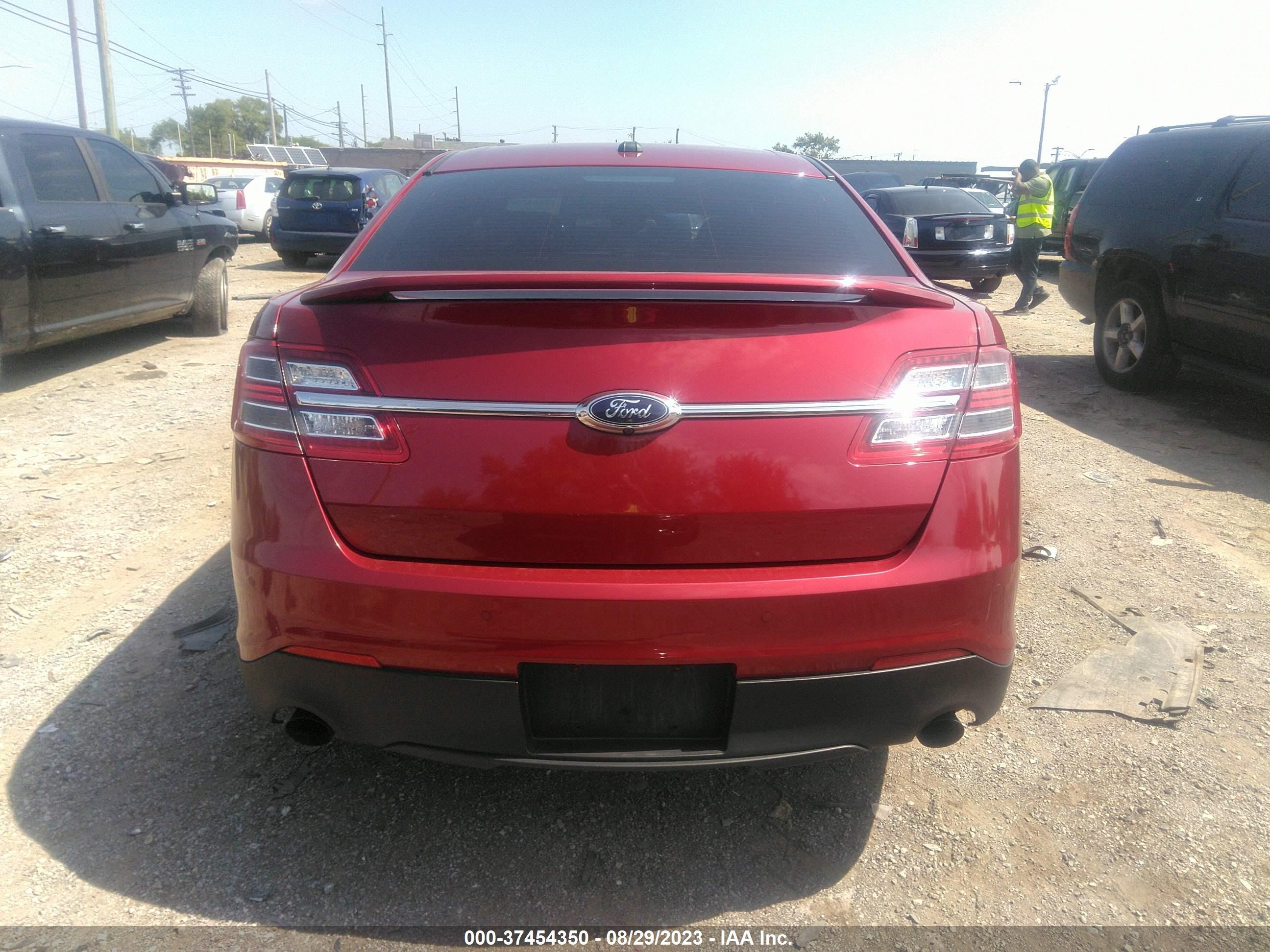 Photo 15 VIN: 1FAHP2KT2GG137885 - FORD TAURUS 