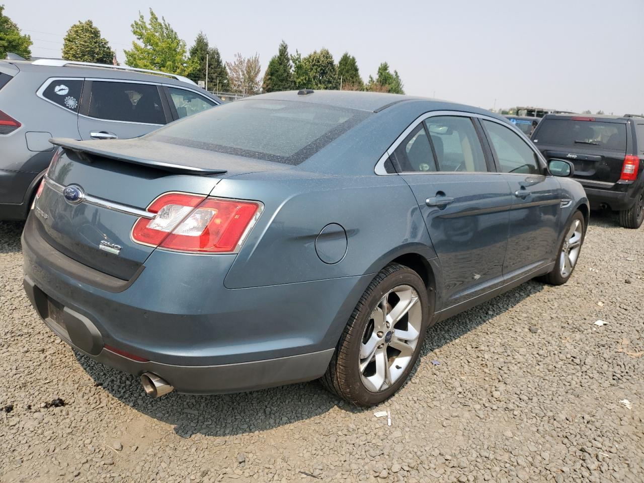 Photo 2 VIN: 1FAHP2KT4AG118634 - FORD TAURUS 