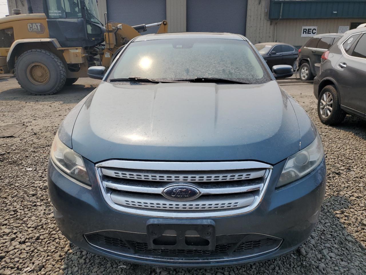 Photo 4 VIN: 1FAHP2KT4AG118634 - FORD TAURUS 