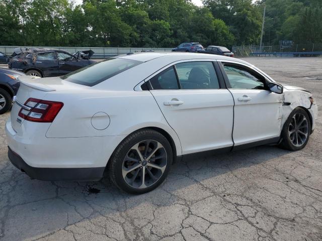 Photo 2 VIN: 1FAHP2KT7FG206701 - FORD TAURUS SHO 