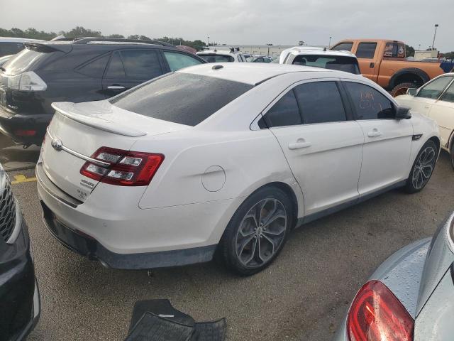 Photo 2 VIN: 1FAHP2KT9JG118256 - FORD TAURUS SHO 