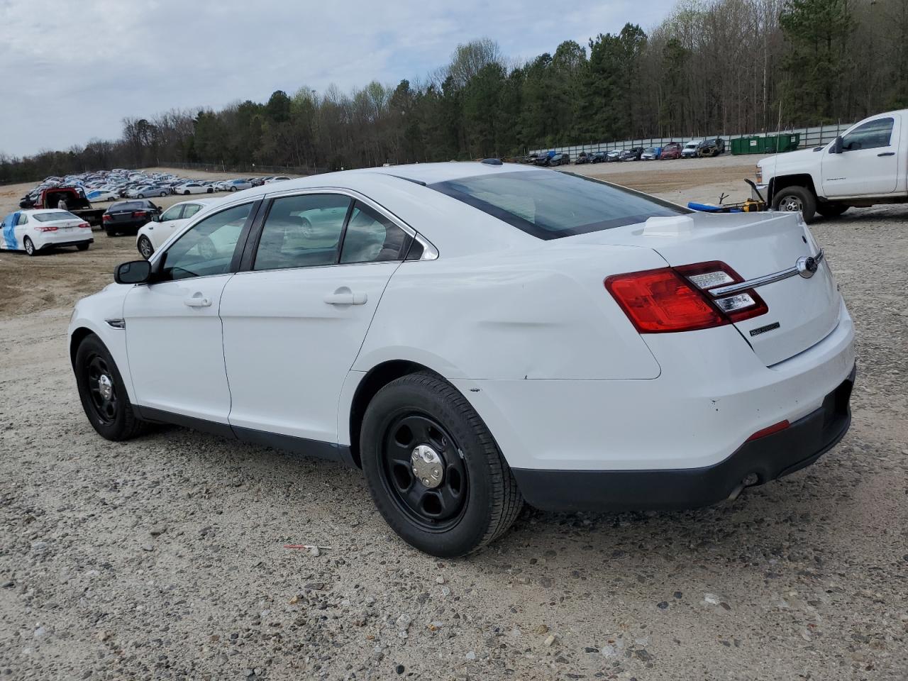 Photo 1 VIN: 1FAHP2L86JG143609 - FORD TAURUS 