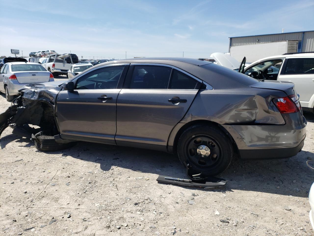 Photo 1 VIN: 1FAHP2L90JG114650 - FORD TAURUS 