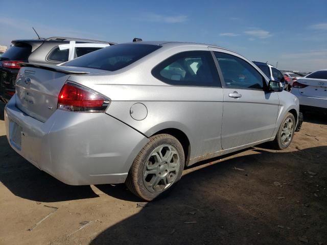 Photo 2 VIN: 1FAHP32N19W134055 - FORD FOCUS 