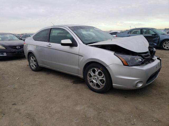 Photo 3 VIN: 1FAHP32N19W181442 - FORD FOCUS 