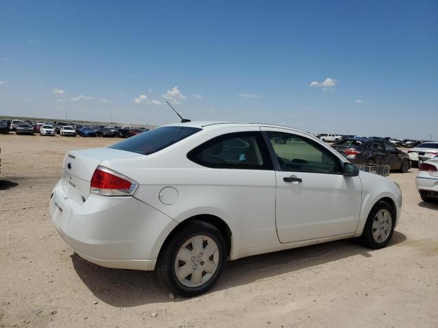 Photo 2 VIN: 1FAHP32N28W257829 - FORD FOCUS 