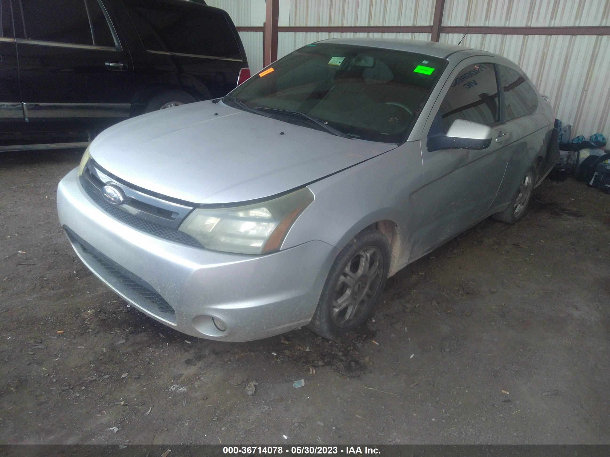 Photo 1 VIN: 1FAHP32N39W159197 - FORD FOCUS 