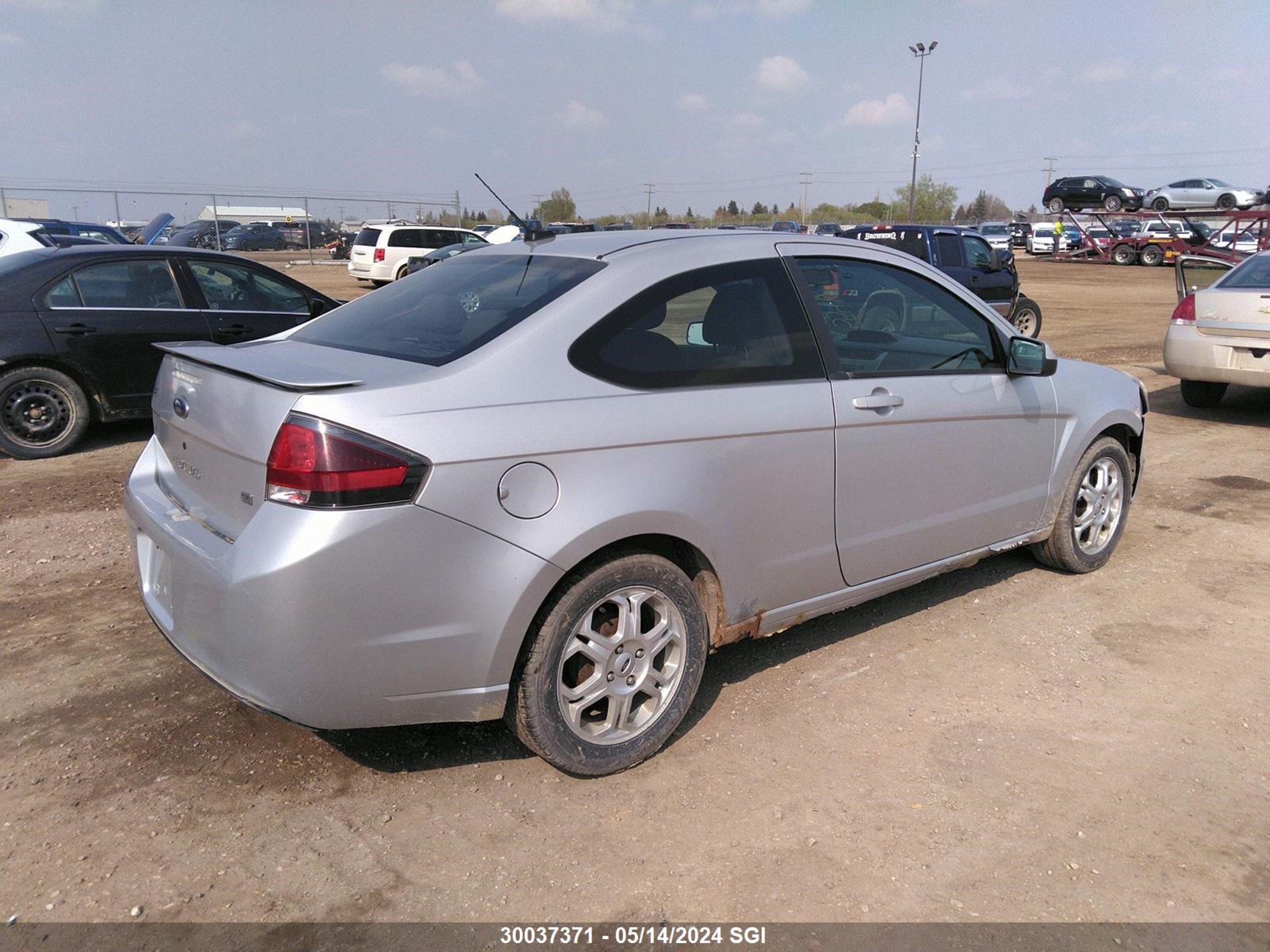 Photo 3 VIN: 1FAHP32N49W154526 - FORD FOCUS 