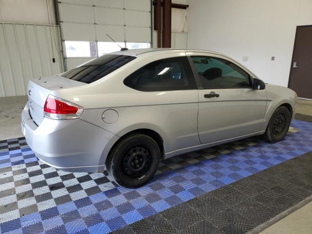 Photo 2 VIN: 1FAHP32N78W212398 - FORD FOCUS 