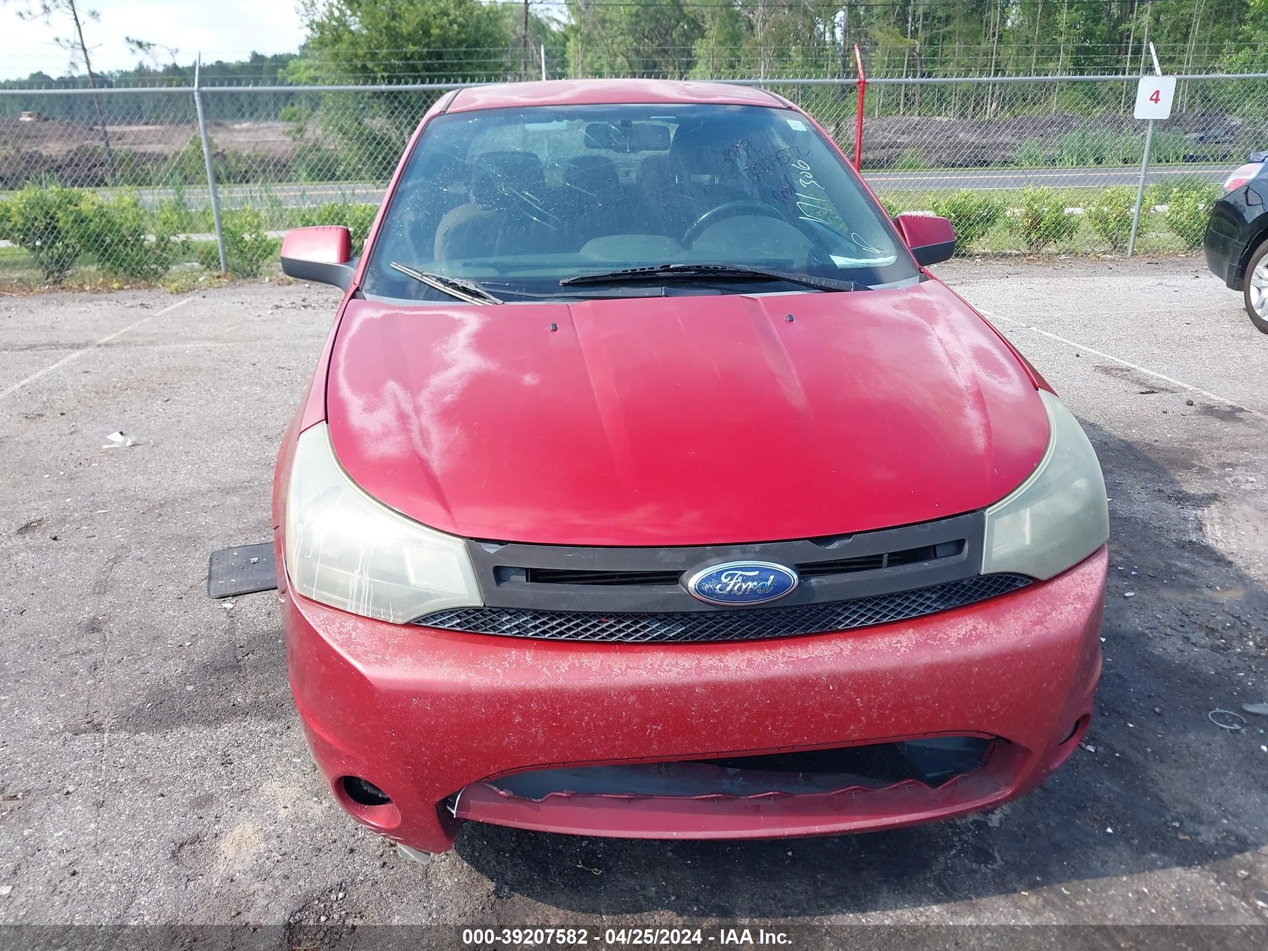 Photo 5 VIN: 1FAHP32N99W171306 - FORD FOCUS 