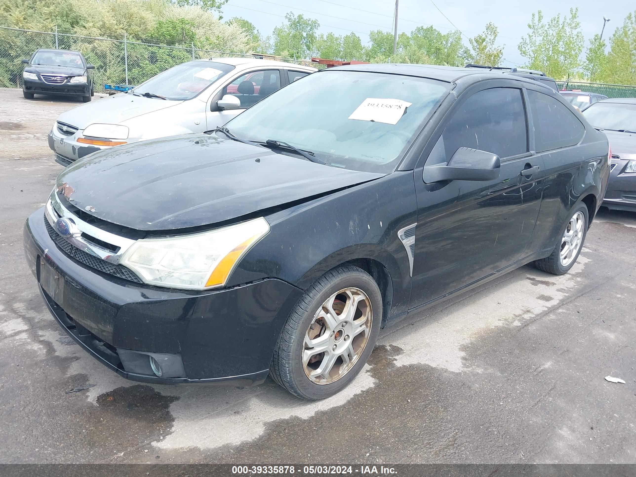 Photo 1 VIN: 1FAHP33N08W106129 - FORD FOCUS 