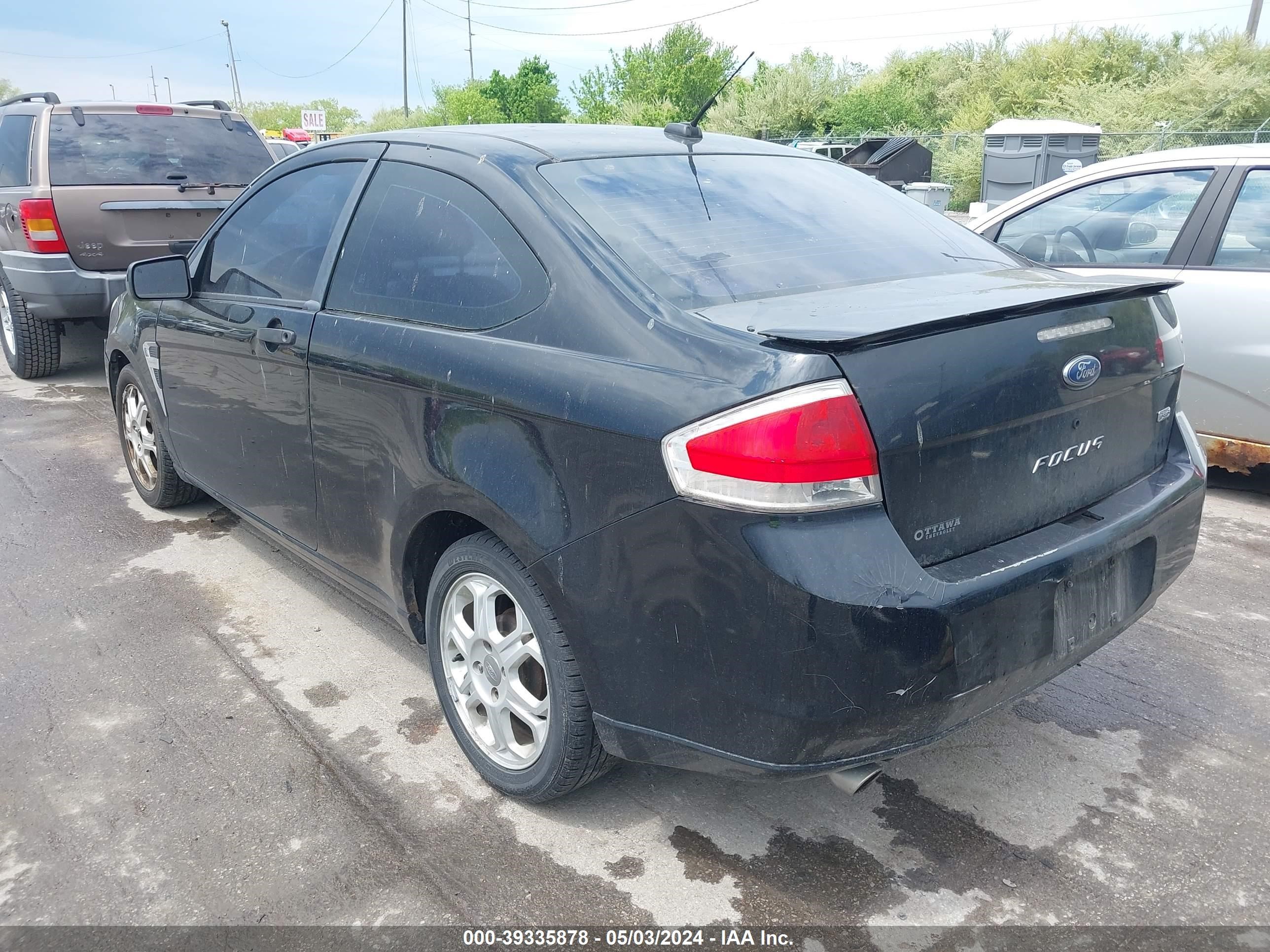 Photo 2 VIN: 1FAHP33N08W106129 - FORD FOCUS 