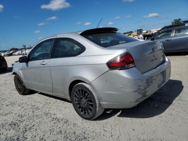 Photo 1 VIN: 1FAHP33N09W134935 - FORD FOCUS SES 