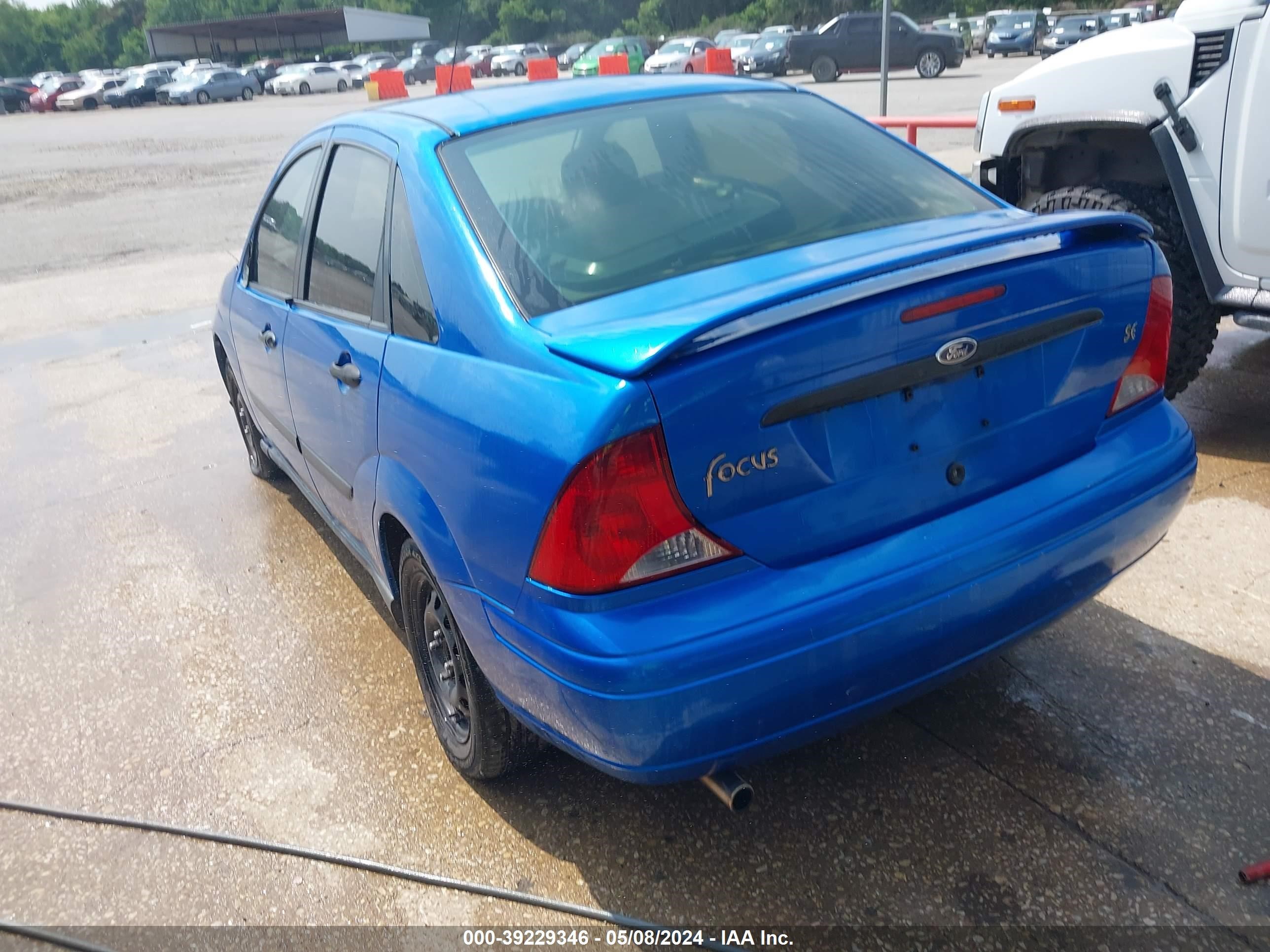 Photo 2 VIN: 1FAHP34341W235316 - FORD FOCUS 