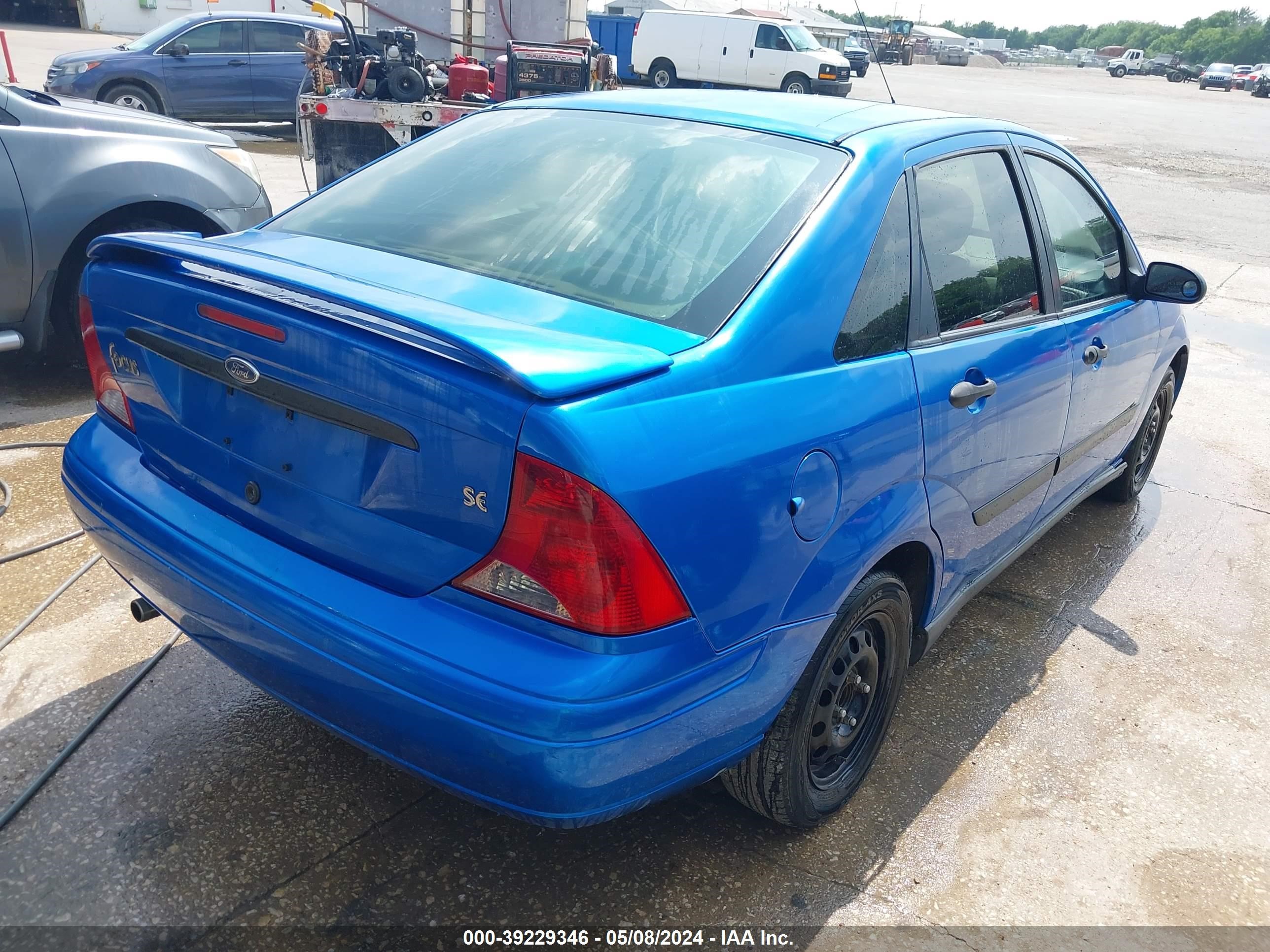 Photo 3 VIN: 1FAHP34341W235316 - FORD FOCUS 