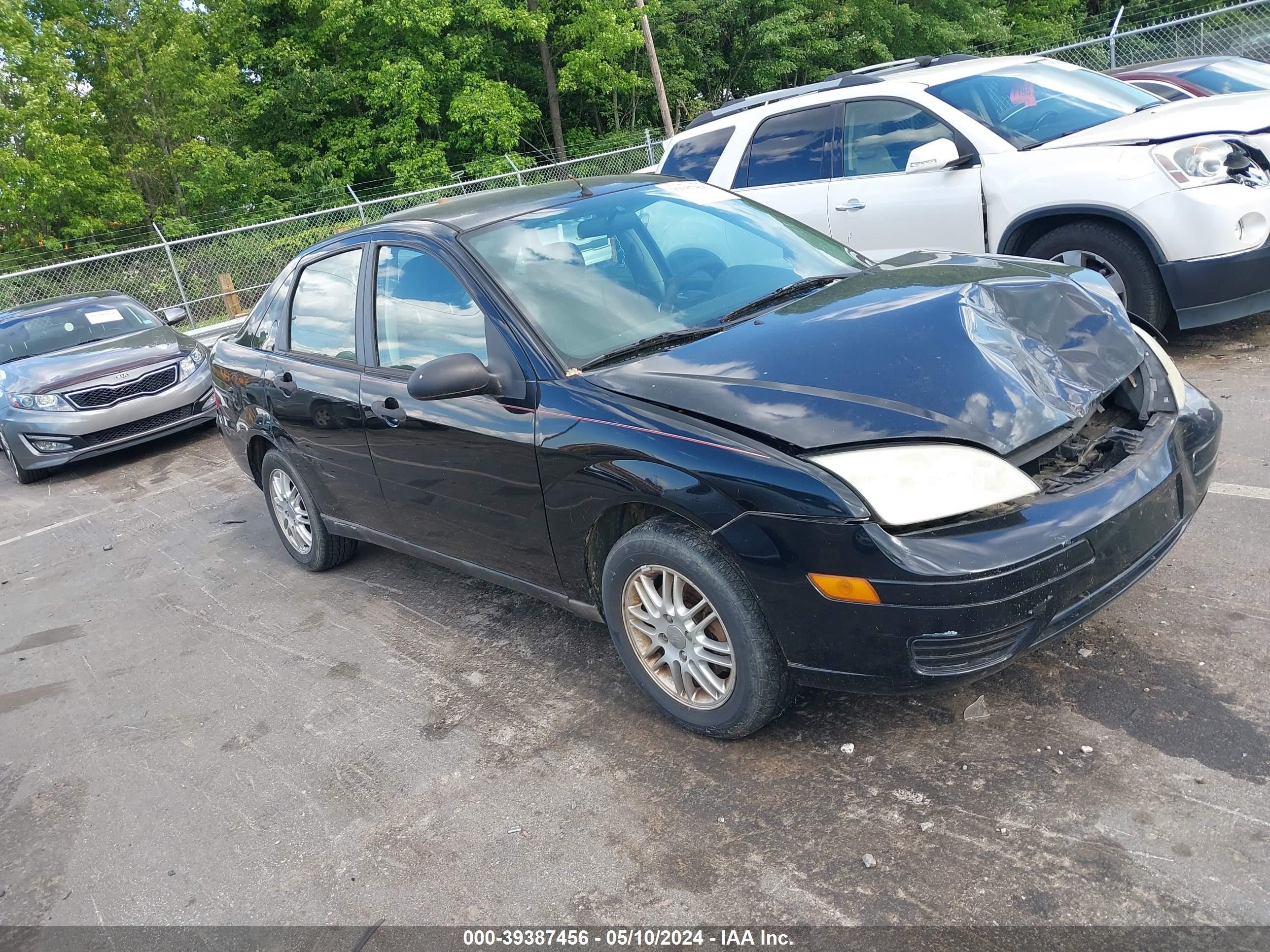 Photo 0 VIN: 1FAHP34N07W262507 - FORD FOCUS 