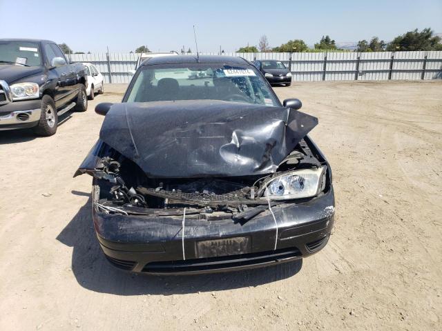 Photo 4 VIN: 1FAHP34N15W164213 - FORD FOCUS 