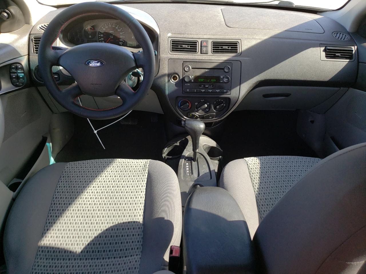 Photo 7 VIN: 1FAHP34N16W184043 - FORD FOCUS 