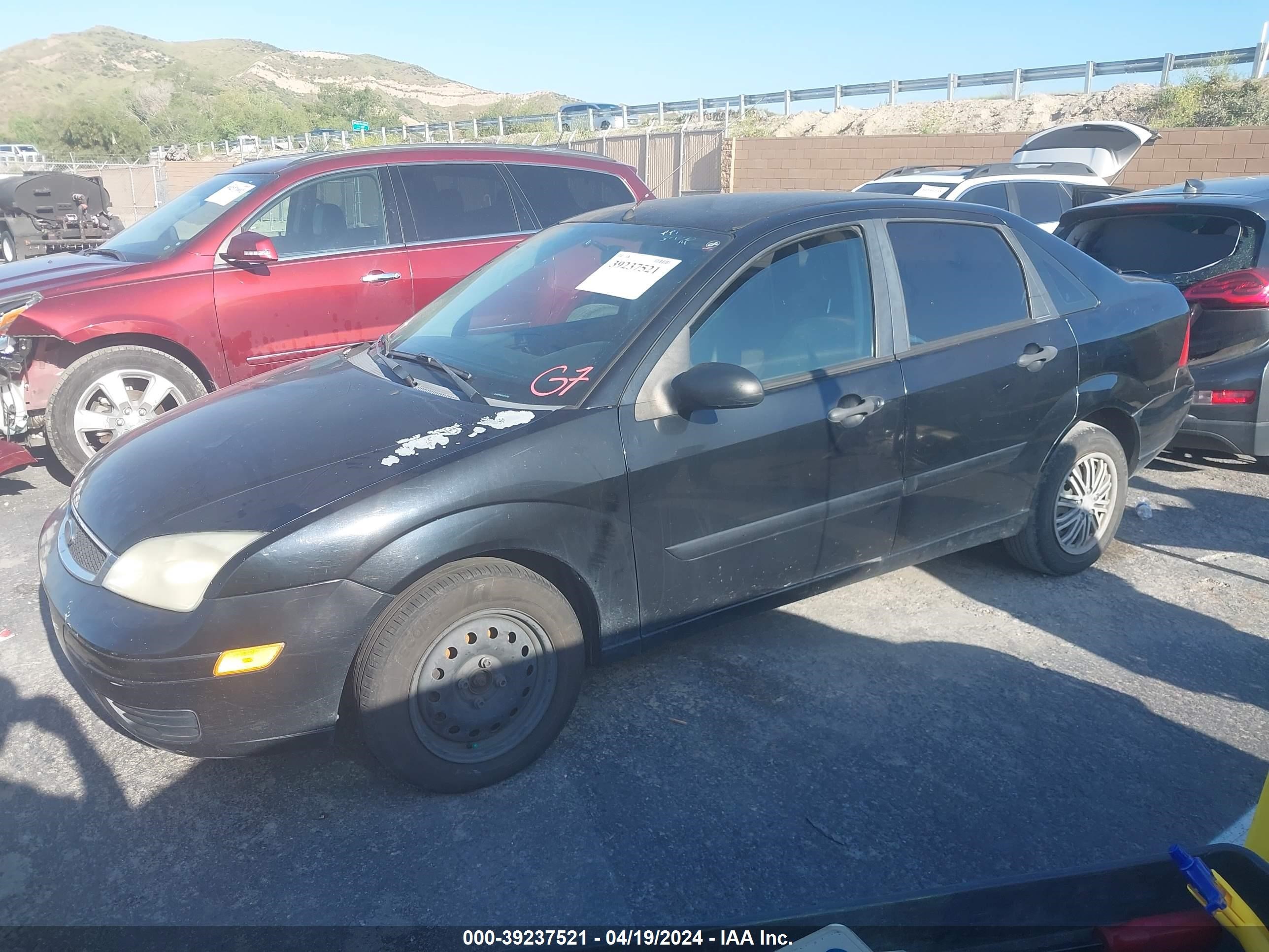 Photo 1 VIN: 1FAHP34N16W217607 - FORD FOCUS 