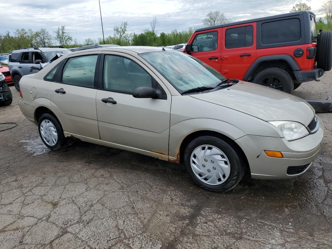 Photo 3 VIN: 1FAHP34N17W167017 - FORD FOCUS 